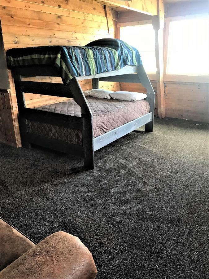 Drift Lodge Island Park Esterno foto