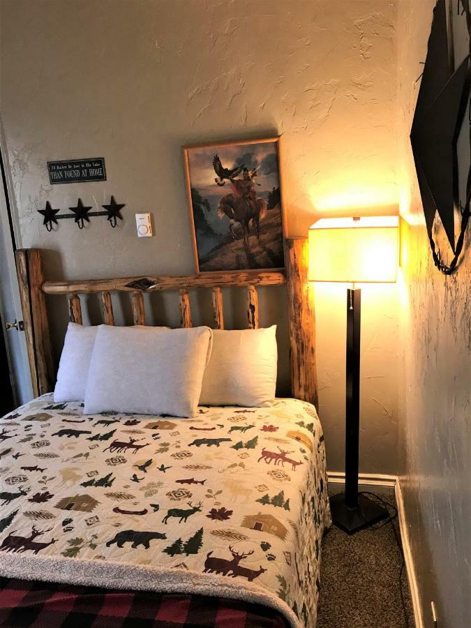 Drift Lodge Island Park Esterno foto