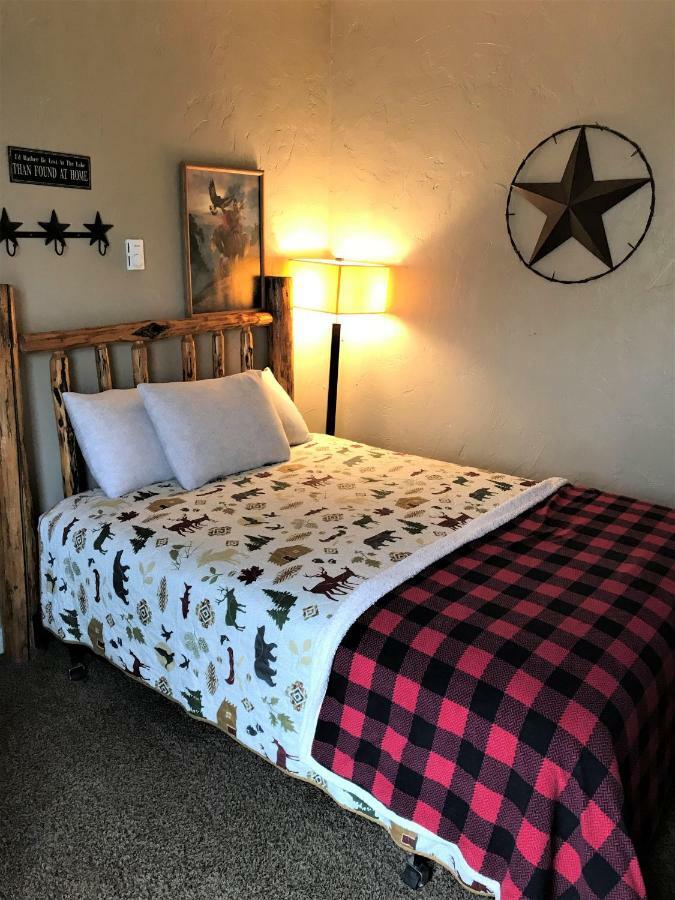 Drift Lodge Island Park Esterno foto